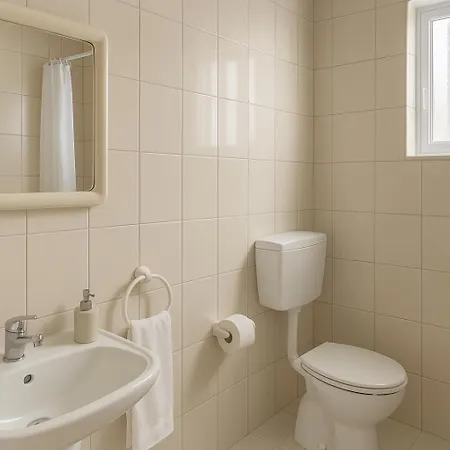 Espaco Perto Aeroporto Guest house Ponta Delgada (Sao Miguel)