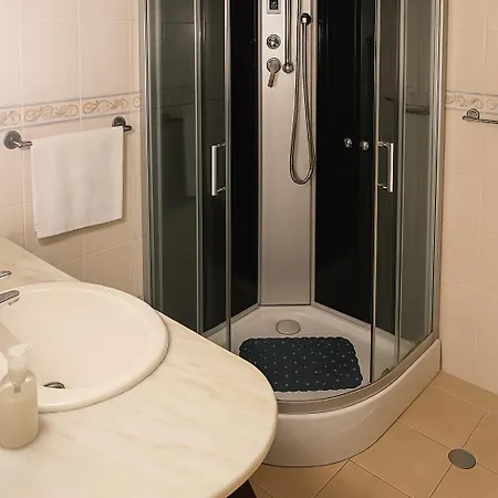 Espaco Perto Aeroporto 3* Ponta Delgada