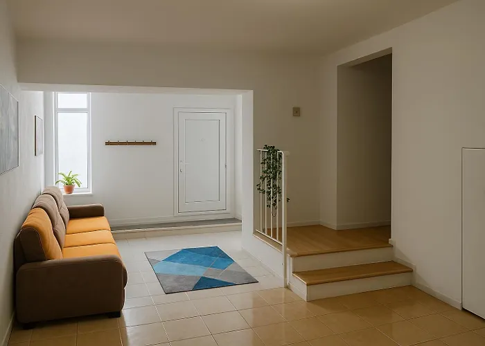 Espaco Perto Aeroporto Πόντα Ντελγκάντα